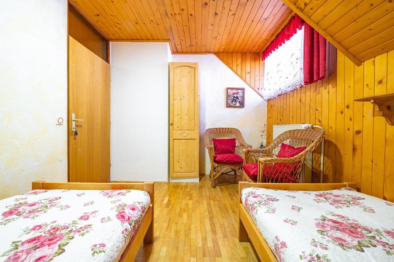 Farm Stay Trlej Begunje na Gorenjskem Exterior foto