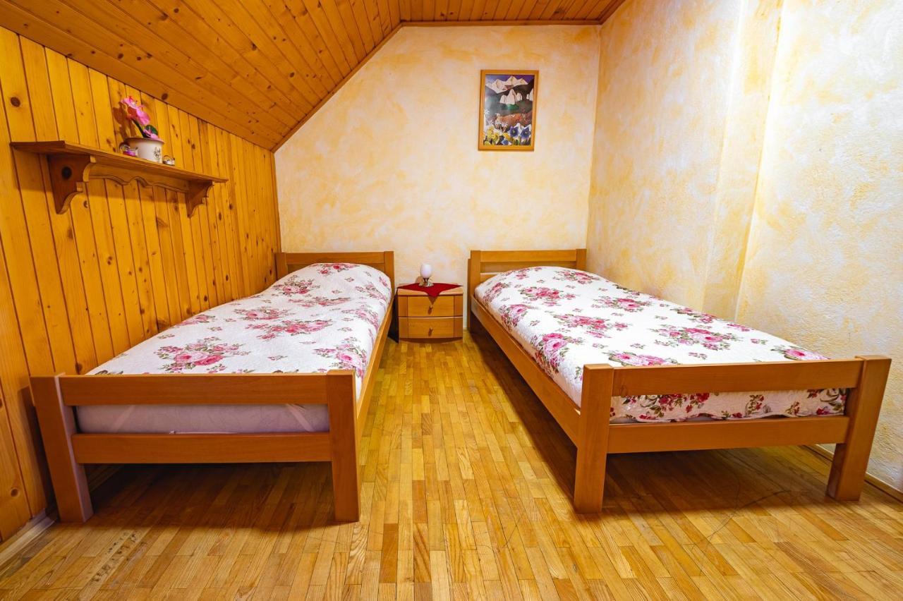 Farm Stay Trlej Begunje na Gorenjskem Quarto foto
